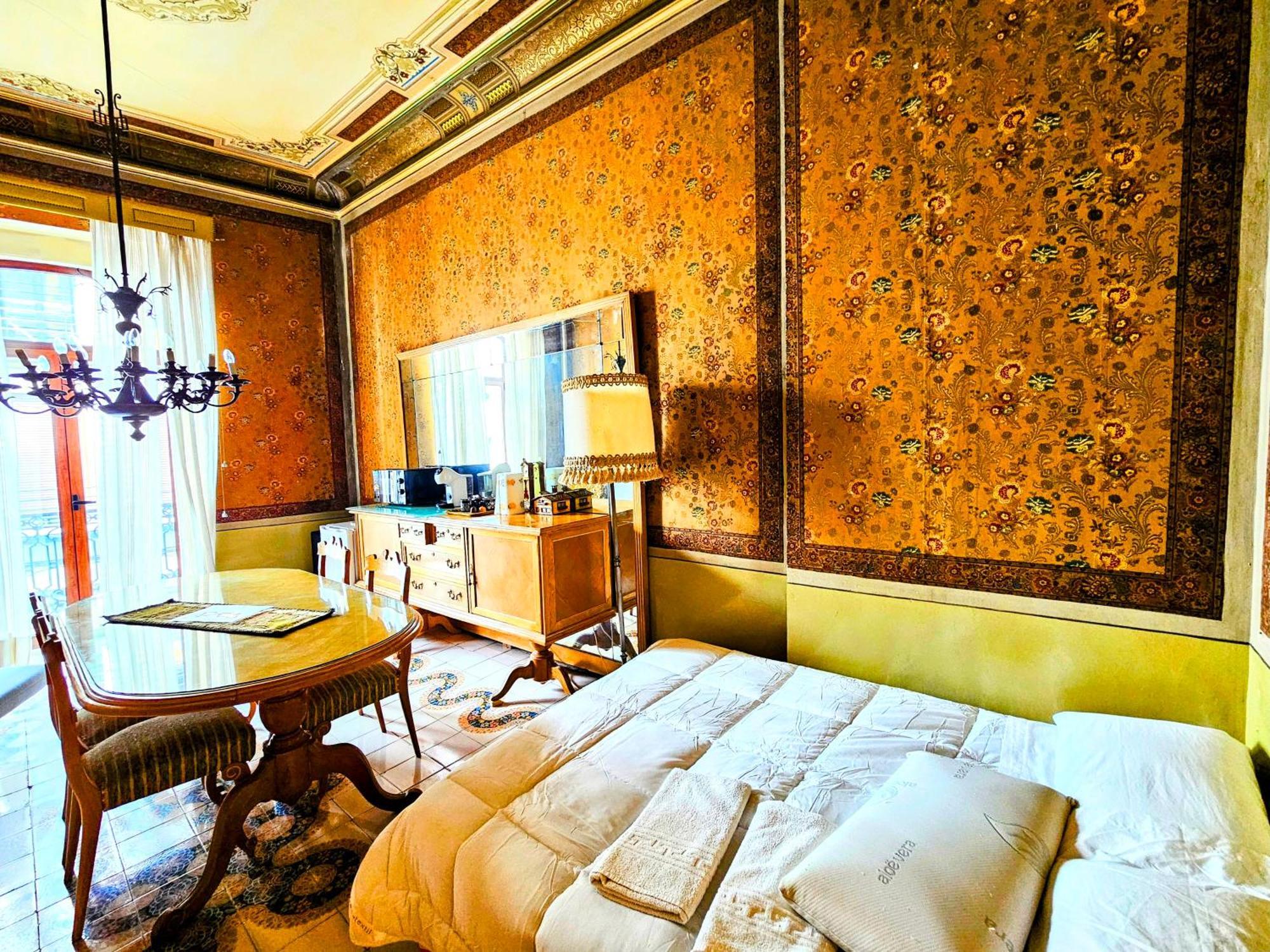 Aparthotel La Traviata - Buñol Habitación foto
